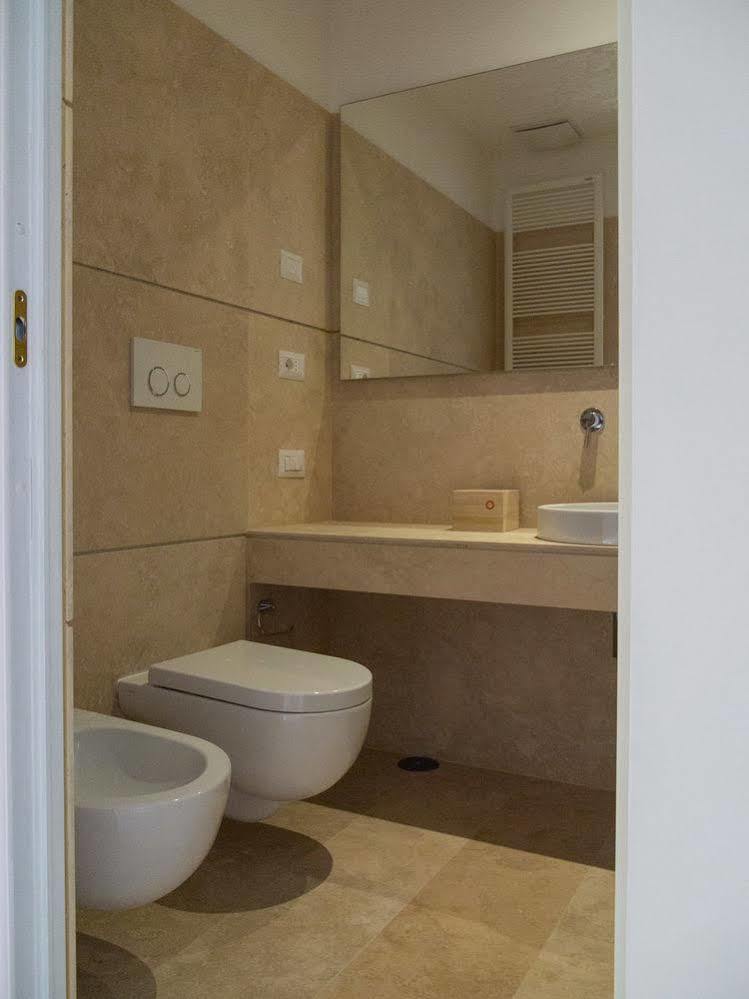 La Casa Di Iulia Bed & Breakfast Rome Exterior photo